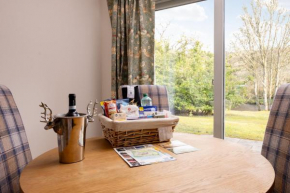 Courtyard Cottage 3, Riverside Cottage